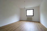 Bild - Gut geschnittene 3-Zimmer-Wohnung in Köln-Weiden zu verkaufen